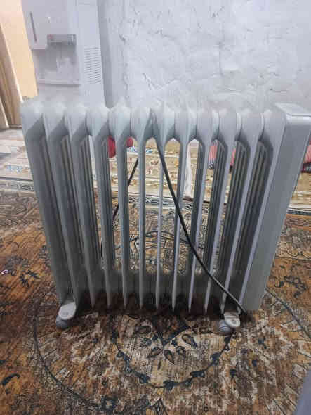 السلام عليكم غراض مستخدمه نظيفات كلمن وسعره ستفسار على رقم ***********
