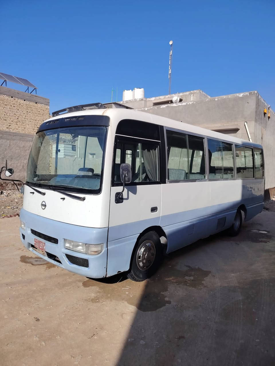 نيسان كوستر 2006 مكينة 6 سلندر بانزين گير عادي حداديه جديده 6 تايرات جدد دوشمة جديده گاعيه جديده

السياره صبغ عام 

السياره عليها غرامه بالهيئه 450

وبالمرور ماعليها ولا الف

 مااندل راعيها واندل صاحب الوكاله يبدل بس ارقام

السيارة جاهزة للشارع

***********
