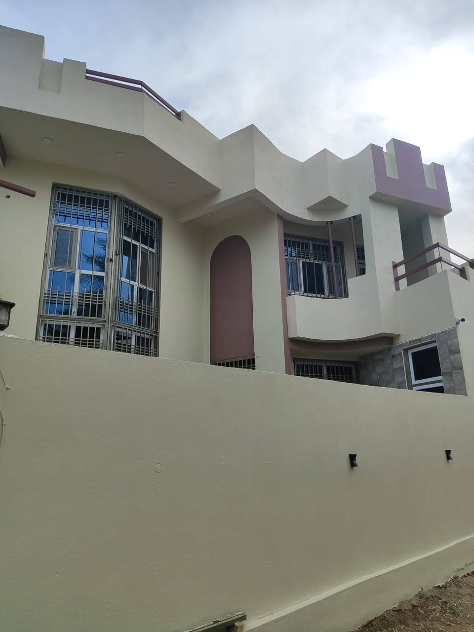 جوتن مو بس صبغ … قطعة فن تمشي وياك 🎨
بتنفيذ المتالقين دائمن...
*********** Ahmed Hassan   
*********** حسن الصباغ. 

ألوان ثابتة ✨
تفاصيل دقيقة 👌
ستايل ما يتكرر 🔥
إذا تحب التميّز وتكره التقليد
هذا اختيارك الصح ✔️

📍 زورونا: #حلة_شارع_60_مقابل_مطعم_سومرعمود_286 
📞 للاستفسار:
*********** 
***********
