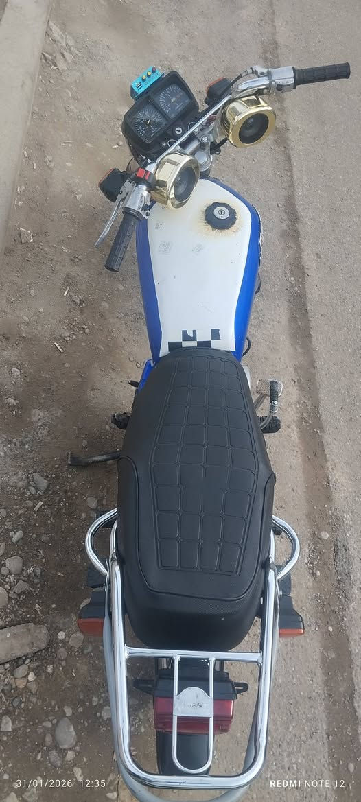 السلام عليكم عندي دراجه للبيع محرك 19 بلادي وموديل 19 كله على البلاد محرك ما مفتوح بسى*********** السعر على الخاص واتساب
