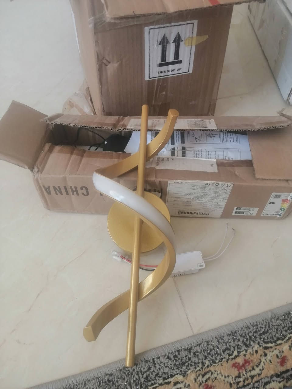 شلعه براكيتات سقفيه وجداريه وبيهن اكثر من انارة وحده
البراكيت الحبل وياه يجي كلوب متوفر منه ٥ قطع
والباقيات عل قطعه وحده
 السعر ٥٠ الف
تريد مفرد يختلف السعر


**إذا كنت صاحب هذا الإعلان وتريد حذفه لأي سبب، رجاءا أرسل رسالة إلى الدعم الفني**