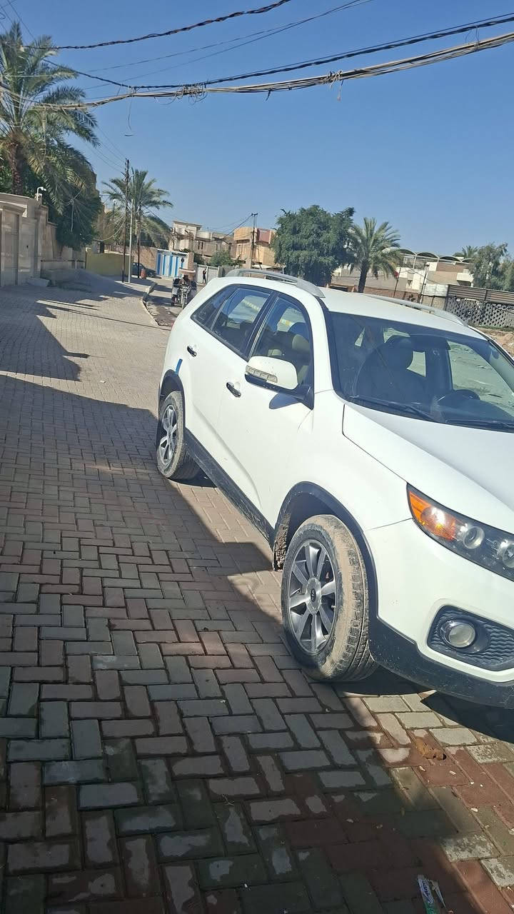 السلام عليكم سورنتو 2012خليجي فول موصفات بس بدون فتحه محرك ٤سلندر جديد مكاني سامراء السعر ١٤٠
***********
