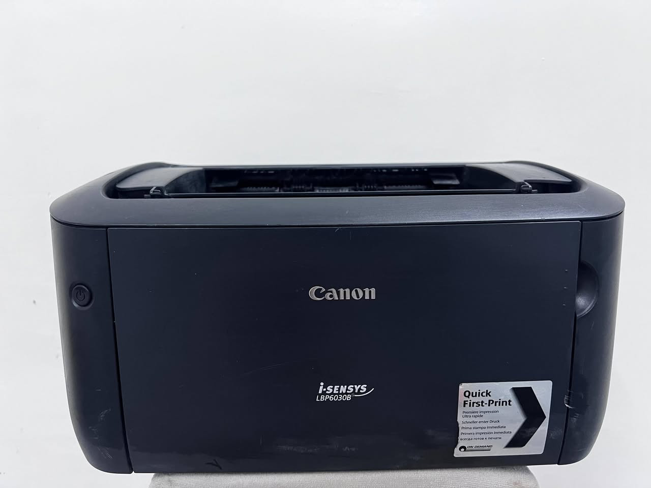 🔴🔴🔴🔴🔴 طابعة كانون الأصلية باب اول نوعها LBP6030 المرغوبة تطبع ابيض و اسود تفيد طلاب المدارس و الكليات طابعة درجة اولى مستعملة قليل سعرها ٦٠ قفل شرط الفحص 
للتواصل ***********
المكان كركوك
