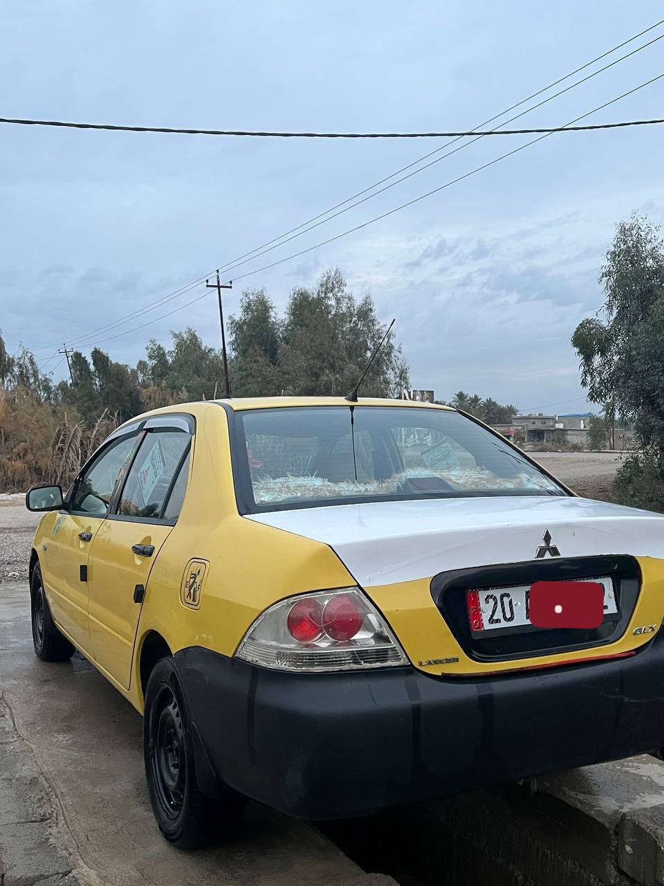 للبيع لانسر 2010رقم ديالئ شرط التحويل مصفره هيئه وغرامات محرك1.600مكفول كير عادي مكفول تبريد تدفئه شغاله صدر جديد تخم تايرات جديده صبغ جمرلوغ امامي جهة الصدر  وهلالاتً فقط بدون دواخل سياره جاهزه خير من الله السياره بلاديه  #المكان ديالى خالص سراجق #السعر 64وبيها مجال 
#الاستفسار***********
