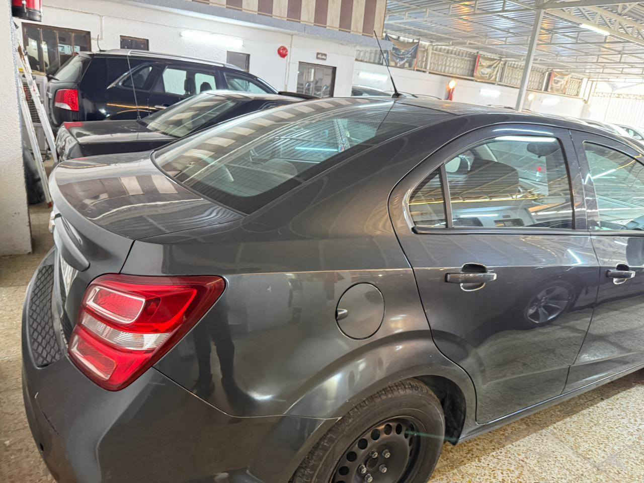 السلام عليكم افيو للبيع موديل2018 حجم المكينة 16دبل كمشيفت قطع الضرر بونيد وجملغ خلفي وبيها بارد السعر78  ***********  @ ***********
