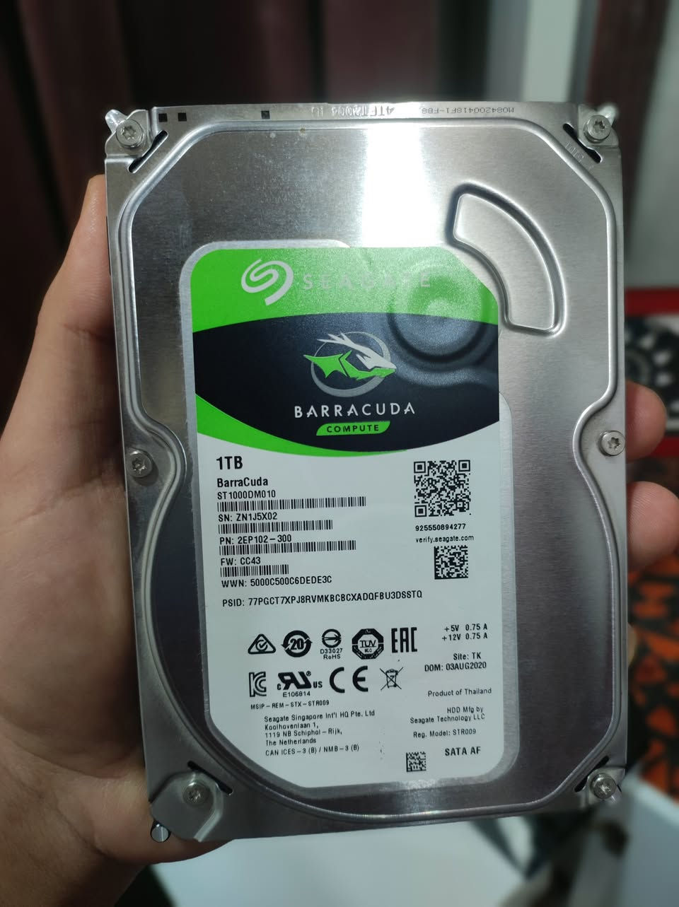 السلام عليكم

🖴 هارد  :/

▫️  HDD:/ { 1TB SEAGATE BARRACUDA }
▫️ سرعتة ب ( CRYSTAL DISK MARK ) 200MB وصلت 🔥
حرفيا جديد شوف الصور 

💰 السعر: 33,000 دينار عراقي 🔒
📍 مكاني: بغداد - الأعظمية
🚚 التوصيل: بغداد (5 آلاف) | المحافظات (5 آلاف)
📞 رقمي: ***********
