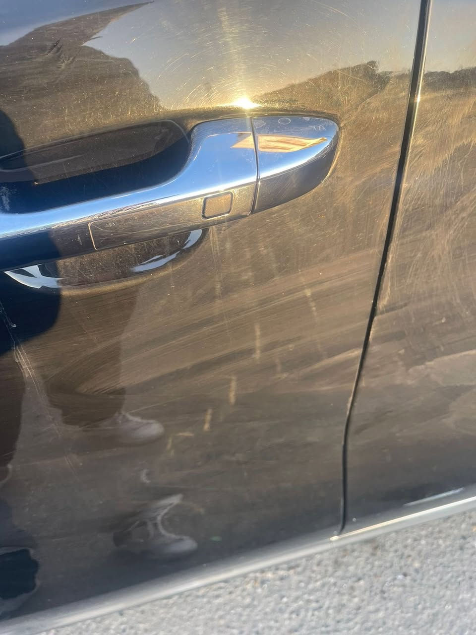 سلام عليكم  
كيا سبورتج للبيع موديل 2018
 وارد امريكي فول ماعدا البنراما
حادثها جاملغ وبنيد فقط 
مكينه 2400 
ماشيه 72
بصمة تشغيل وبصمة وابواب 
كشن جلد كهربائي تدفئة وتبريد 
الداخل نظيف

السعر ( 150وبيها مجال العنوان الاعظميه 
***********
