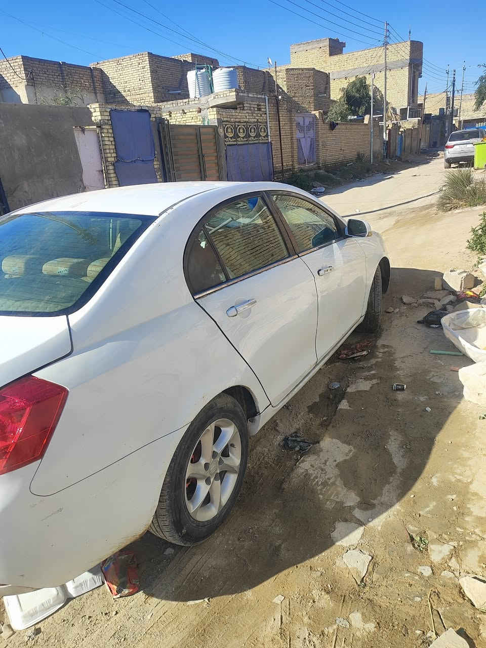 سياره ام كراند موديل 2013 محور كورله  مكفوله كفاله عامه تبريد شغال تخم تاير فقط الكير بل بك بي تأخير للتواصل او الأستفسار ***********
