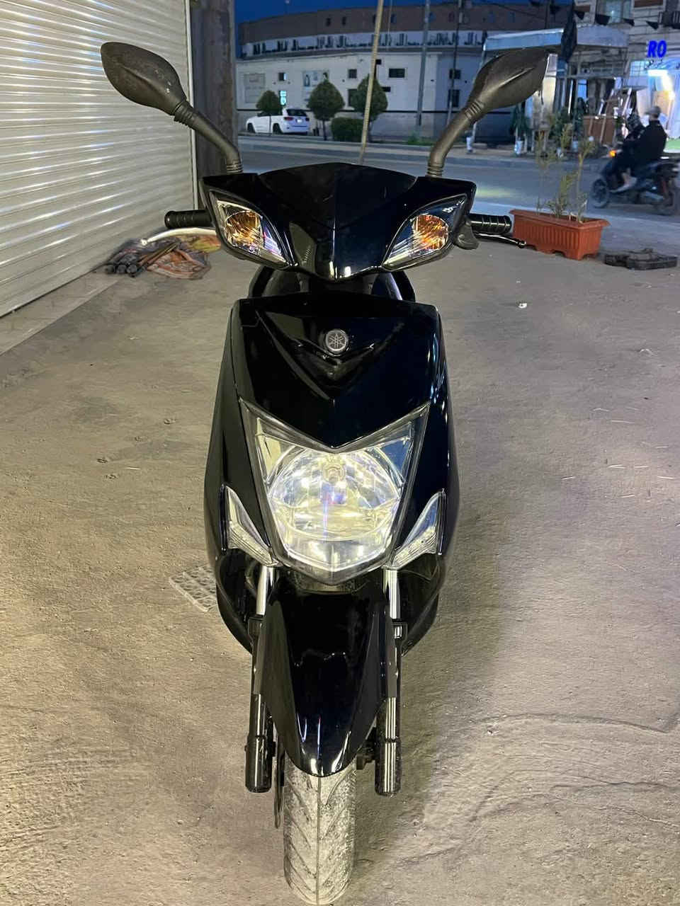 السلام عليكم دراجه لد لبيع مكينه مكفوله  شلعه ومعدل تشك لكاع دراجه اي نقص ما بيه مكان مدينه الصدر سعر خاص رقم (***********)
