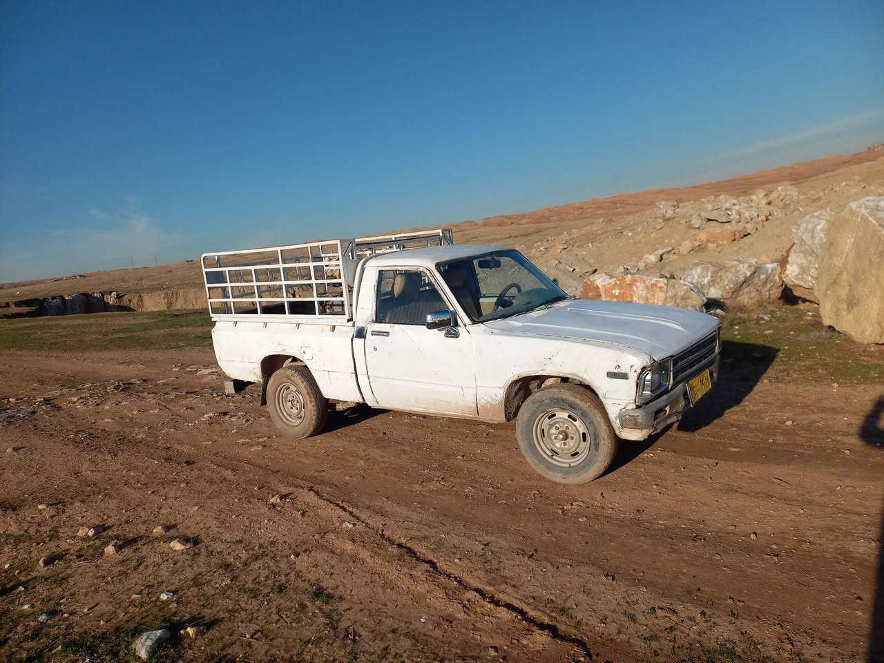 السلام عليكم 
بيكم تيوتا 80 للبيع رقم نينوى
مكان السيارة الموصل ناحية زمار
السعر 18 ورقة رقم الهاتف ***********
