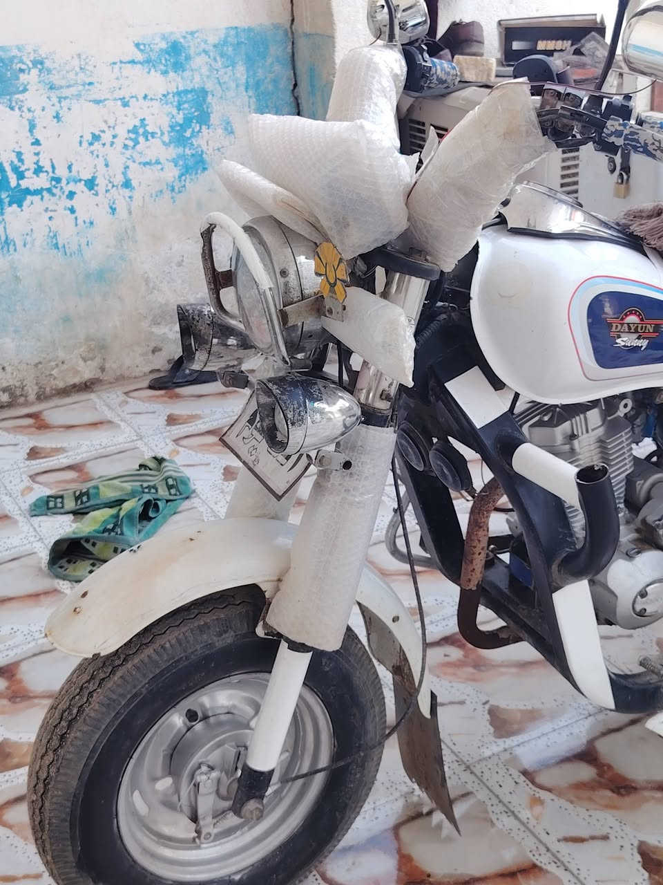 السلام عليكم ستوته لبيع موديل 2021 اوراق  وضع الشركه لا لحيم لا صبق شغاله من الطرف للطرف ستوته ناعمه مكينتها خير من الله شرط ما تمد يدك عليها كفاله عامه السعر خاص لستفسار *********** مكاني الدوايه
