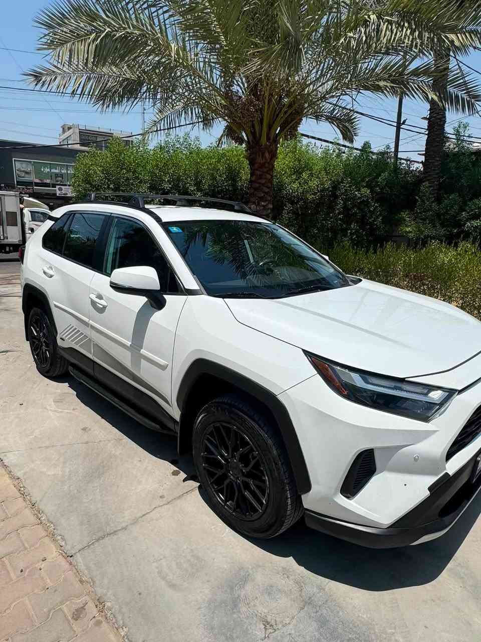 Rav4 2023 Xle
السيارة وارد كندي حادثهة مناك موضح بالصور و مطخوخة
عندي بالصندوگ ممصلحة و السيارة القمارة شوية محولبة
باقي السيارة كاملة شاشة اندرويد اوتو و كاربلي جامات اوتو
السيارة صدرهة جديد
السيارة ماشية 60000 km
سعرهة 23500$ بيهة مجال كلش بسيط للشراي
السيارة باسمي ثاني يوم تحول
***********
