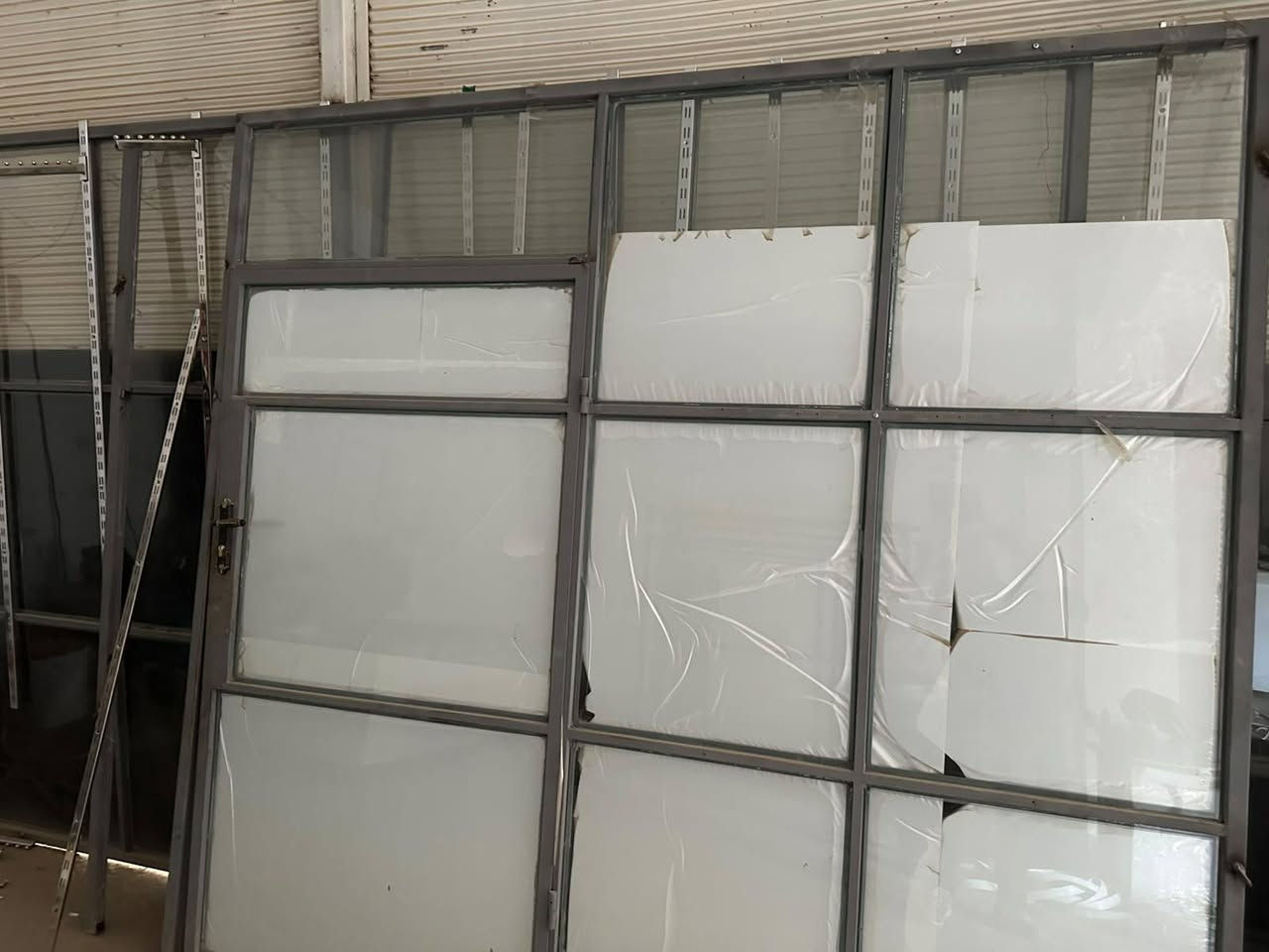 جامخانه زجاجي للبيع ع ض ١٢ متر رتفاع مترين ونص بالموصل


**إذا كنت صاحب هذا الإعلان وتريد حذفه لأي سبب، رجاءا أرسل رسالة إلى الدعم الفني**