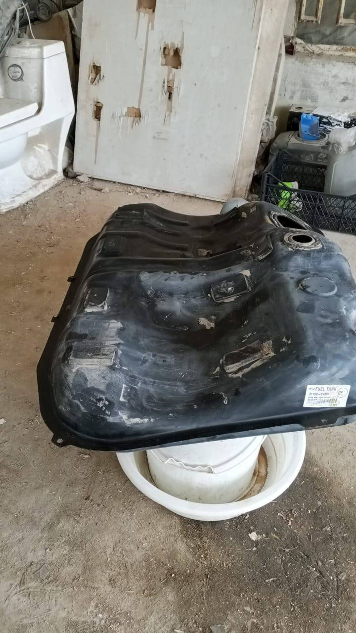 متوفر تانكيات بانزين فورتي سيراتو الموقع غزاليه مجمع العربيه ***********
