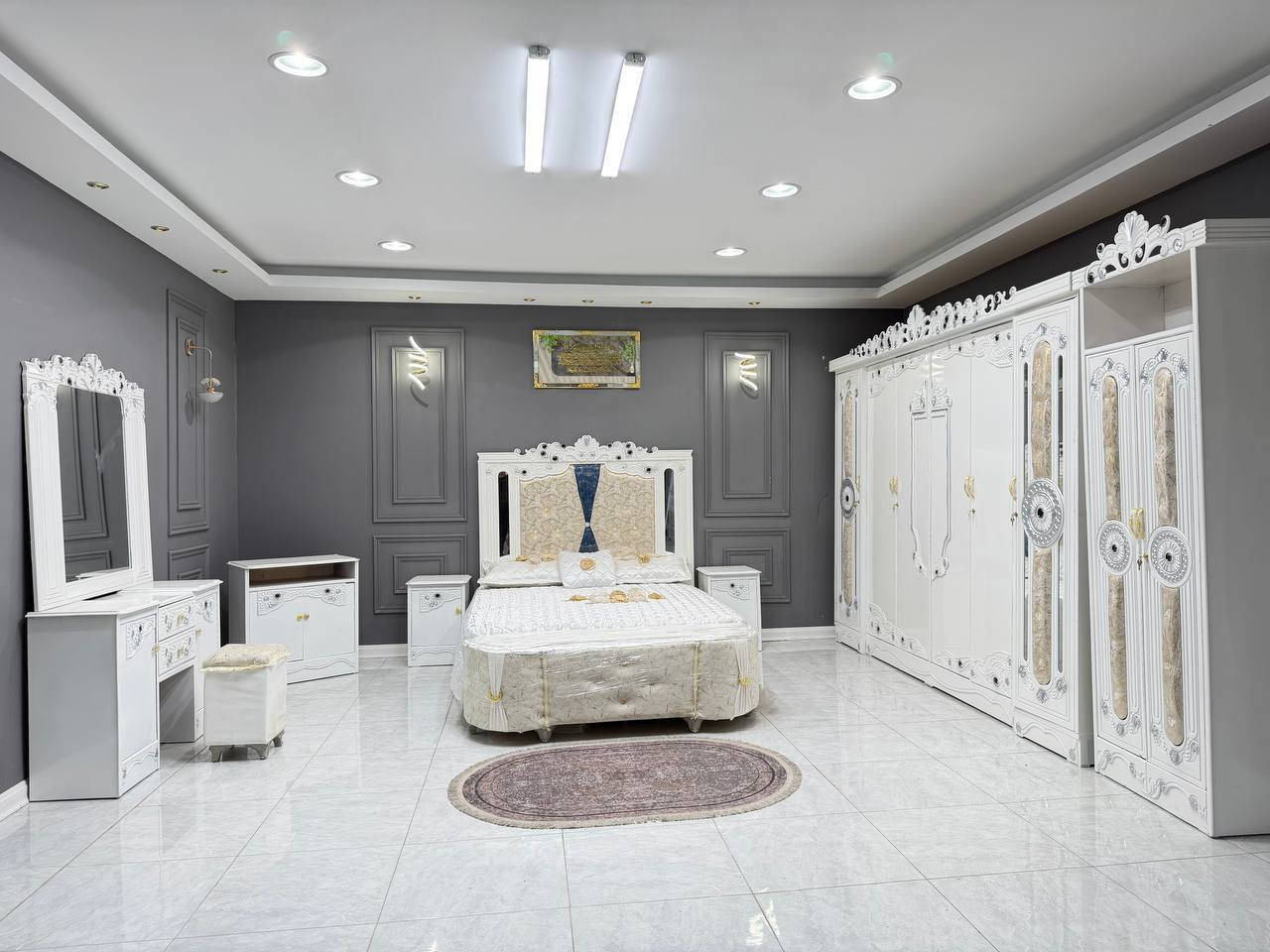 #تخفيض 
975 الف 

#غرف #نجاره #عراقيه 💯💯

تتكون من 7 قطع 
عرض الكنتور 3 و20سم
ارتفاع الكنتور 2 و20سم
السرير بلوك ٦ ارجل
طول السرير 200 سم 
عرض السرير 160 سم 
الضهر براغي
متوفر توصيل مع الشد كافه محافظات العراق 
 #غرفه #نوم #عراقيه
#خاص #عرض #بغداد #حله #كربلاء #نجف
#ديوانيه #كوت #سماوه #ناصريه #بصره #فلوجه 
#رمادي #واسط  #اعماره #قادسيه #دجله #فرات 
متوفر طابوريه 15
الشازلون 50 الف
حسب طلب


**إذا كنت صاحب هذا الإعلان وتريد حذفه لأي سبب، رجاءا أرسل رسالة إلى الدعم الفني**