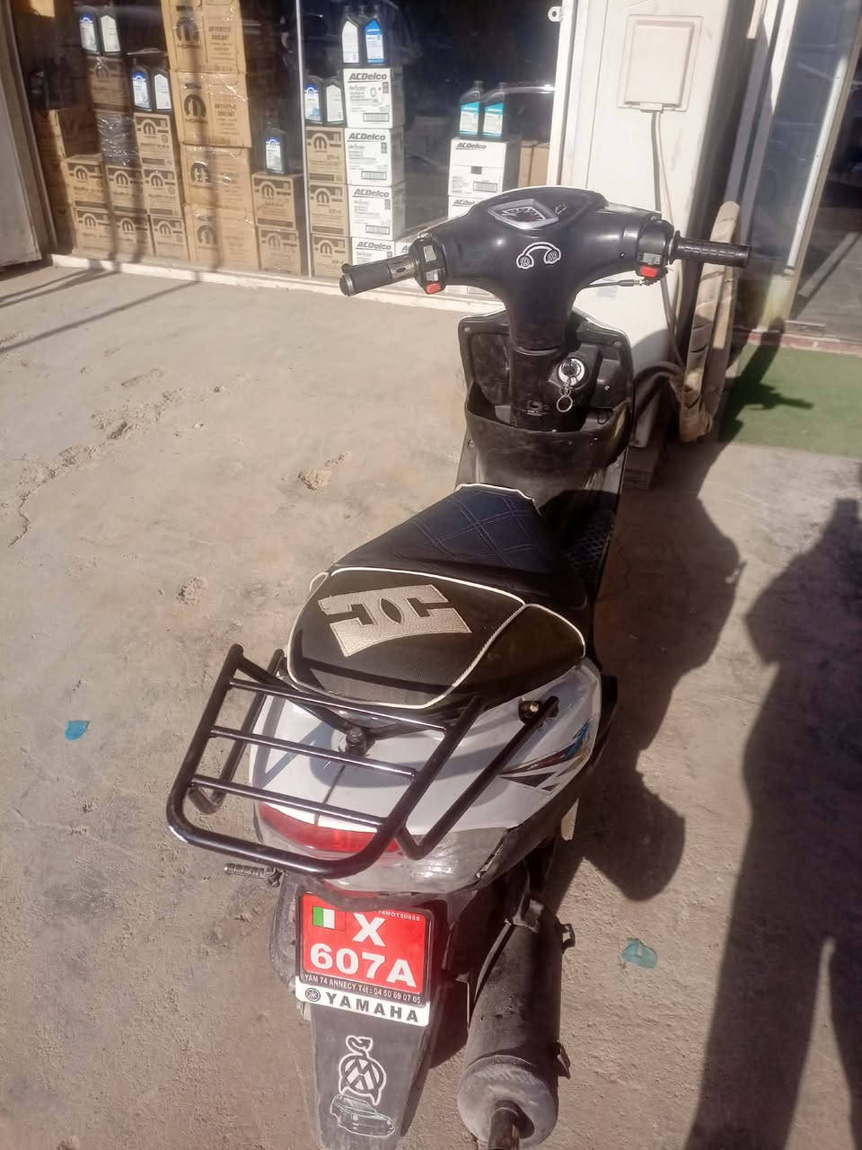 السلام عليكم دراجه ماكس للبيع كفاله عامه ما مفتوحه المكينه كربلاء الملحق سعره 450 وفيها مجال *********** 👉 الرقم واتساب
