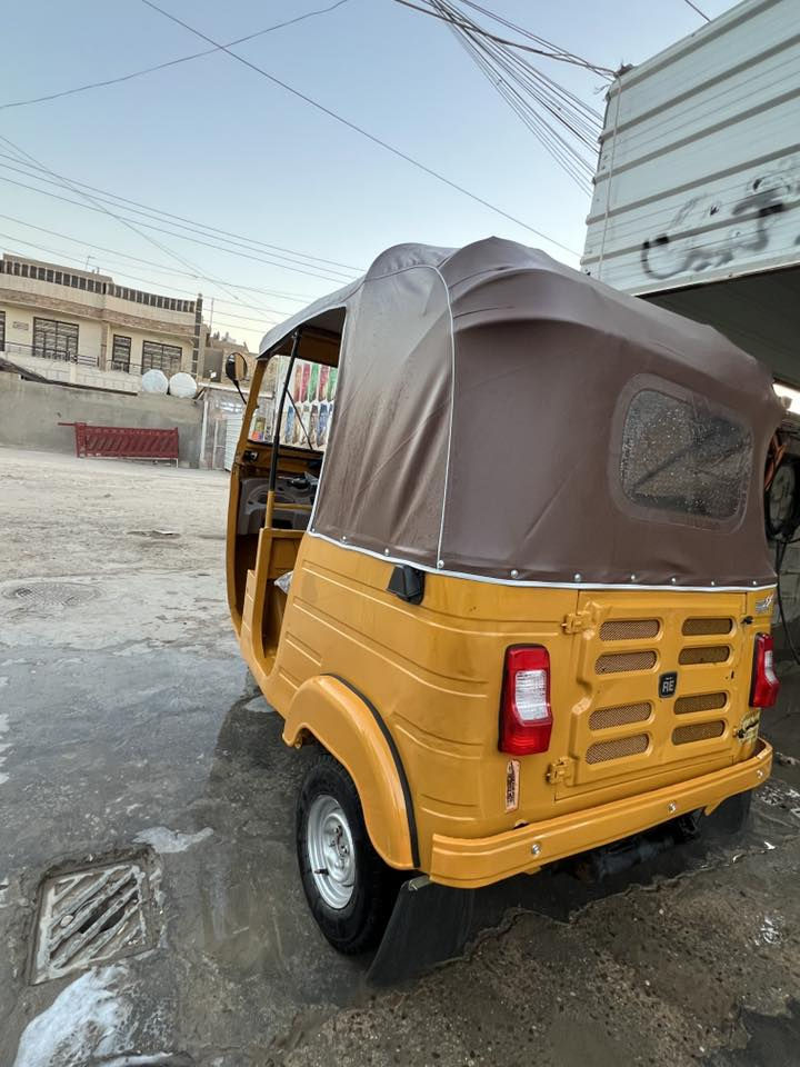 السلام عليكم
تكتك موديل 19 شهر ١٢ 
مكينه لا تبخر ولا تنقص غير من الله 
تكتك معمر دوس وغراضها كلها جديد ومال شركه 
غير مرقمه اوراق مكاني الامين ثانيه رقم هاتف (***********)
