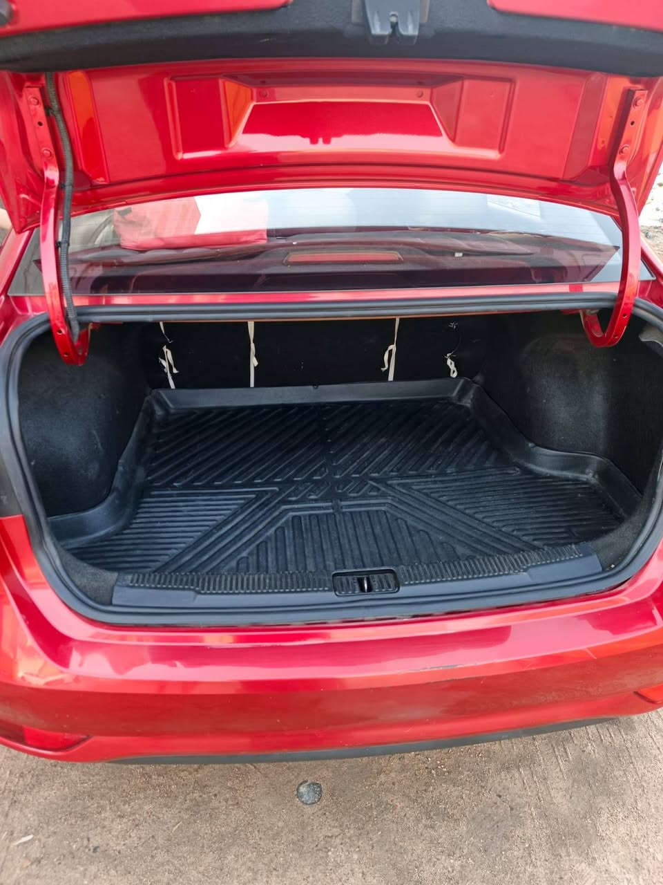 السلام عليكم ام جي 5 موديل 22 رقم بغداد انكليزي بسمي تحويل ثاني يوم مال الشركه مو تجاري كفاله ضربه صبغ كير مكينه حداده تخم تاير جاهز على اخر حبايه على ايد وحده العنوان بصره السعر 100وبيه مجال قليل هاتف ***********
