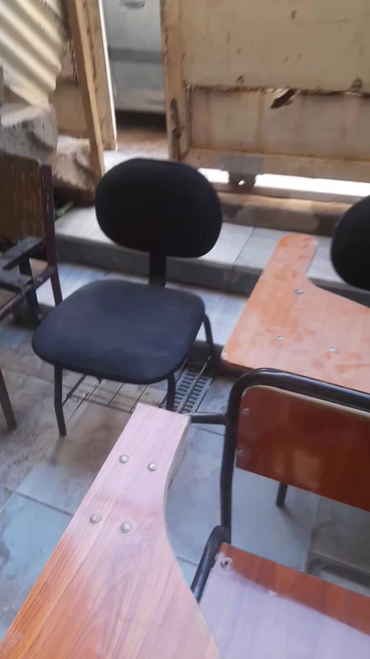 عدد ١٥ السعر مناسب جداا   ١٥٠  الف كلهن بلكريعات


**إذا كنت صاحب هذا الإعلان وتريد حذفه لأي سبب، رجاءا أرسل رسالة إلى الدعم الفني**