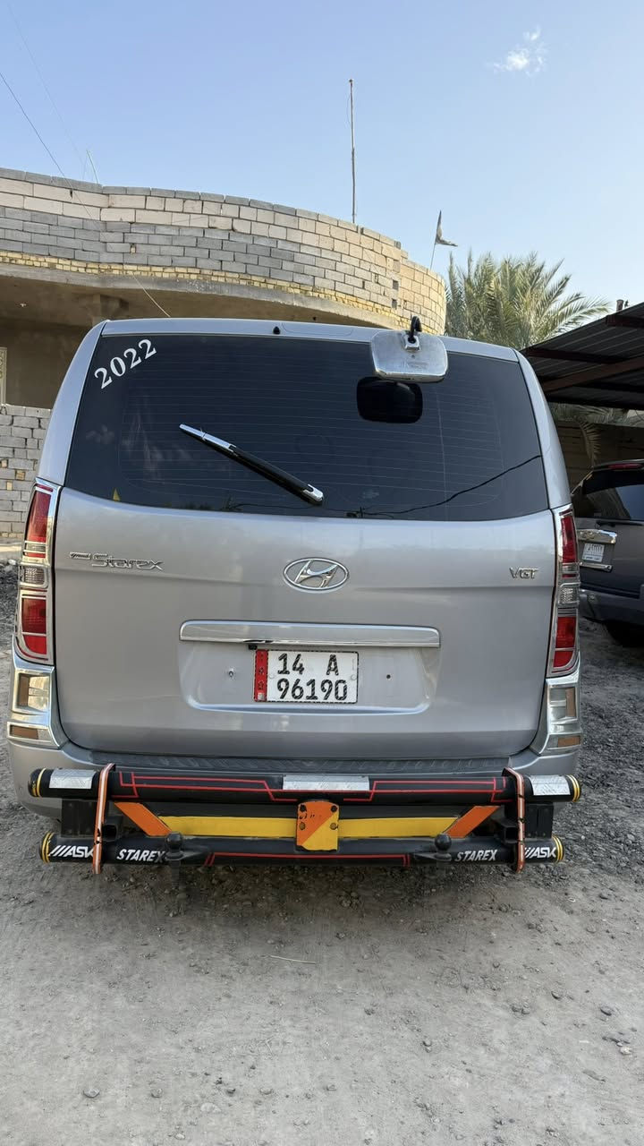 السلام عليكم ستاركس 2019 مرمز 2022 السيارة كفاله عامه ضربه وصبغ وتبديل كفاله حتى البلاستك دواخل جديده مكينه كير حداده تايرات كفاله السعر 3000$ وبيها مجال للشراي للاستفسار اكثر الاتصال على ***********
