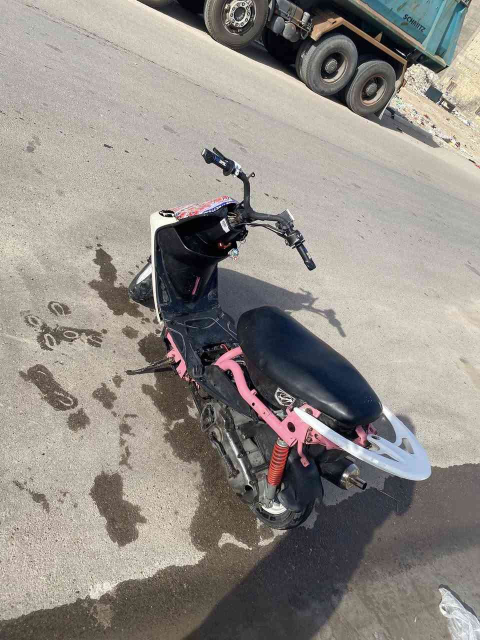 سلام عليكم ماكس عدله مال لعب البيع مكينه بلادي ٤٩شلعهً ومعدل دراجه قويه سعرها٤٥٠وبيها مجال هاذ رقميً***********
