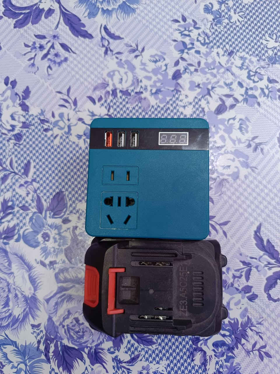 عاكسه صغيره وبطاريه الحجم 300 واط السعر 25 الف يوجد توصيل


**إذا كنت صاحب هذا الإعلان وتريد حذفه لأي سبب، رجاءا أرسل رسالة إلى الدعم الفني**