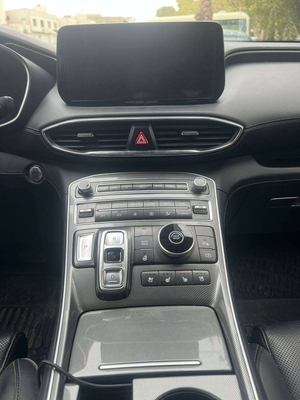 السلام عليكم سنتافيا 2023 فول اعلى مواصفات بالسنتافيا المعلومات بالصور مكفولة بدون تبديل بدون صبغ فقط بارد تعديل بأسمي تحويل مباشر السعر 220 بغداد الشعب ***********
