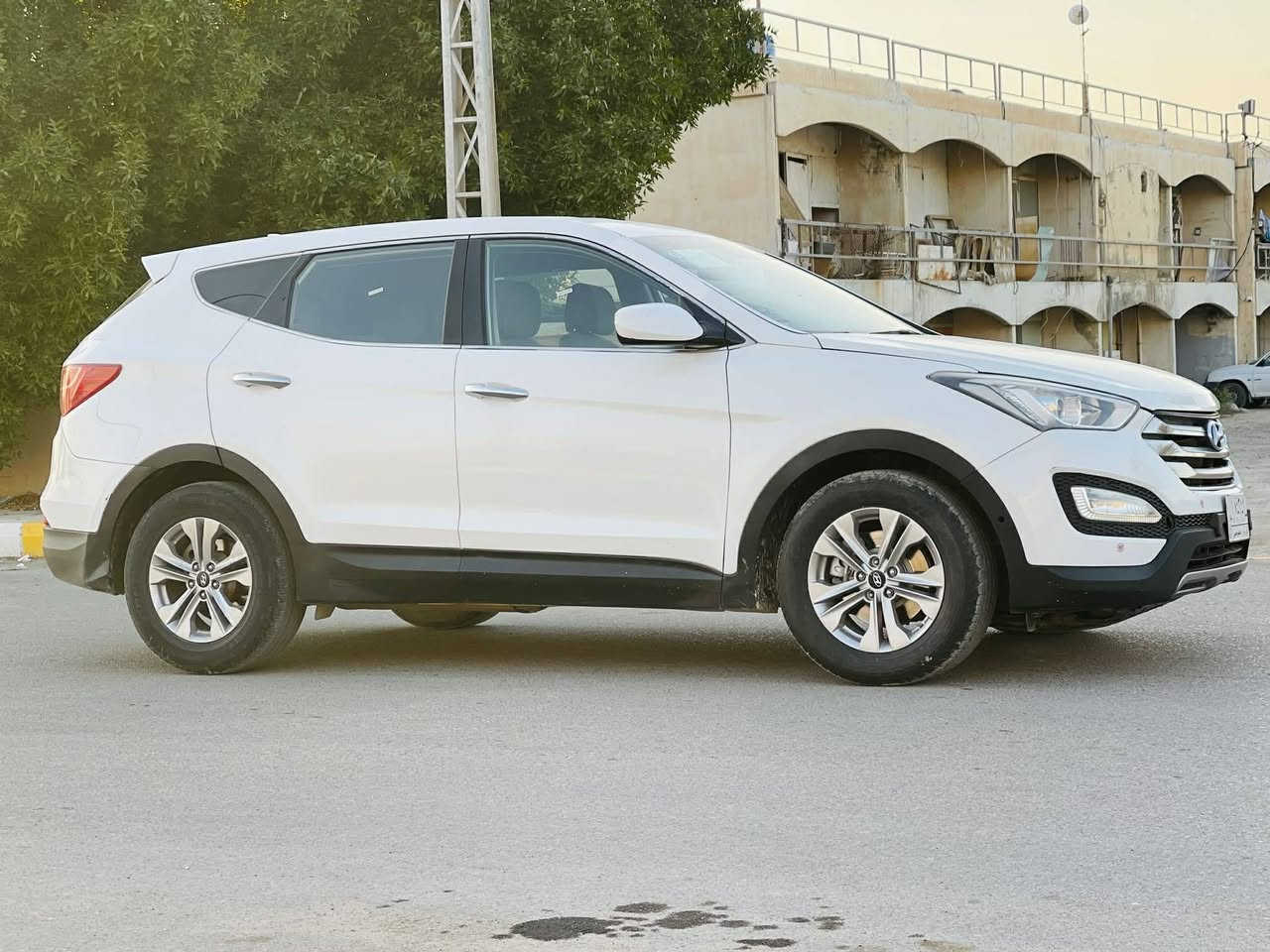 السلام عليكم
سنتافي موديل 201‪6
وارد امريكي بيهة جاملغ وبنيد ورشات صبغ
4 سلندر تبريد قطعتين
دواخل لونين
حساسات خلفيه وبعد بيهة مواصفات
السيارة جاهزة حدادية كير تبريد
محرك شرط ما مفتوح
السعر130 وبيهة مجال قليل 
مكان السياره الناصريه  ***********‪
