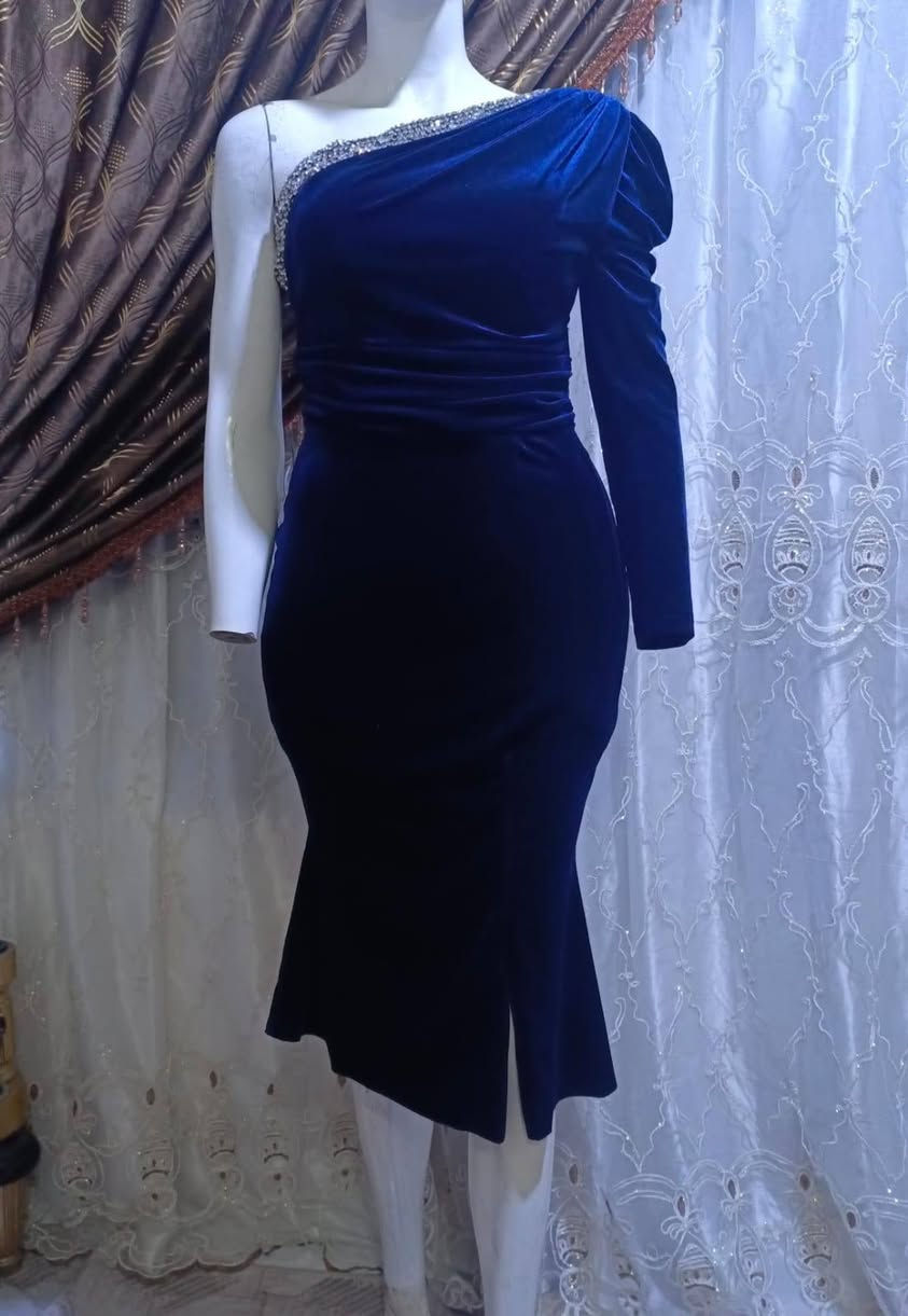 فستان لون نيلي بالحقيقة كلش حلو سعر ١٥ الف


**إذا كنت صاحب هذا الإعلان وتريد حذفه لأي سبب، رجاءا أرسل رسالة إلى الدعم الفني**