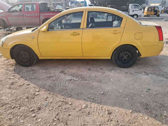 للبيع شيري اي فايف موديل ٢٠١٠ مصفره هيهة وغرامات مكينه وكير كامري ياباني حجم ١٨٠٠ كهربايات كل شغال صدر دتايرات جدد باتري جديد سياره جاهزه تبريد بس غاز سعر ٣٢ مكاني بغداد حي النصر ***********شرط التحويل مابيع قصد
