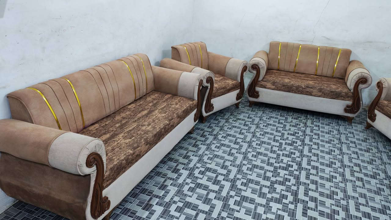 تخم للبيع تزكام كلش نضيف 10مقاعد السعر 250العنوان كربلاء حي العامل الستفسار ***********
