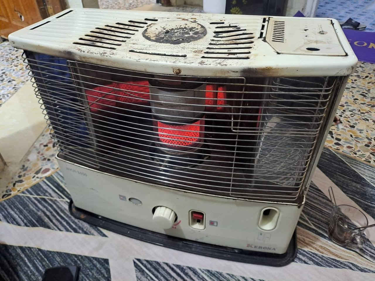 السلام عليكم جرابي ٢ حديد هنة ولدواشگ السعر ٧٥
ولصوبات ٢ السعر ٧٠ العنوان مدينة الصدر ***********
