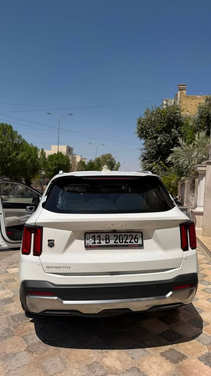 سورنتو 2026 ضمان كيا ماشيه ٤٠٠ فقط رقم بغداد باسمي سيارة زيرو
اربع كامرات تتقدم وترجع بلبصمه معروفه مواصفاته 
مكاني واسط الكوت الهوره  *********** 
***********
