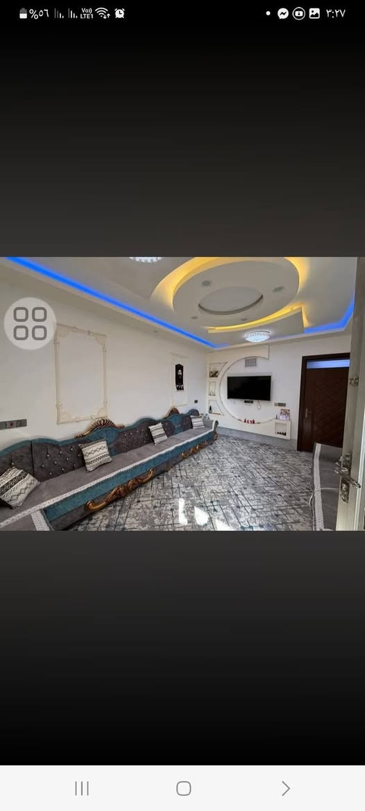 دار للبيع طابقين مساحة (100) متر 
طابو صرف 
واجهة (5) 
 
#ملاحظة : الدار مطلوب للمصرف العقاري 
السعر الكلي :90مليون
مطلوب للمصرف 20 مليون
(مقدمة 70 مليون والباقي اقساط تدفع للمصرف شهريآ 500 الف)

المحتويات :
ط١(غرفة نوم استقبال مطبخ صحيات داخلية خارجية كراج سيارة )
ط٢(غرفة نوم هول صحيات ) 

العنوان : القادسية الثانية خلف جامع صابر كردي 

للاستفسار :***********
