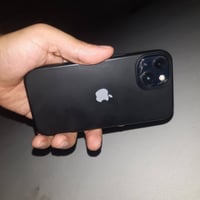 ايفون 13 • ١٢٨ • شاشة مستبدلة
