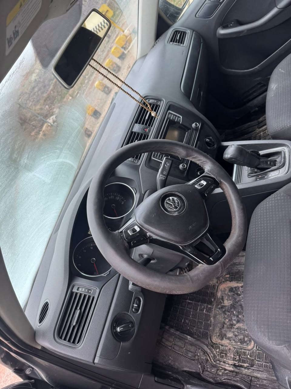 Jeeta 2016
صبغ 2 قتعة 
ماشي 130  Mli
مواصفات عادي 
سعر 118$$
***********
