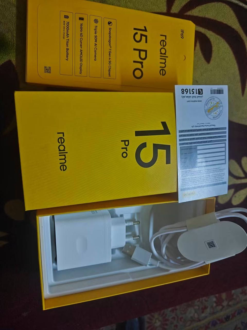 السلام عليكم 
جهاز ريلمي ١٥ برو  للبيع 
الذاكره ٥١٢ 
البطاريه 7000 mah
جهاز نضيف استخدام قليل
ملحقاته كامله
بقوة شحن ٨٠ واط 

معالج سناب دراكون ٧ جين ٤ 
بوبجي ١٢٠ فريم 

سعر ٥٥٠ الف


**إذا كنت صاحب هذا الإعلان وتريد حذفه لأي سبب، رجاءا أرسل رسالة إلى الدعم الفني**