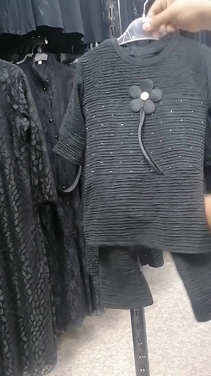 بسم الله موسم جديد
تراك بناتي
القياست 1 2 3 4 5
السعر 5 
العنوان / ناصريه قضاء النصر عمارة حجي علي 
توجد  خدمه توصيل 🚗 جميع المحافظات 
للحجز مراسلة الصفحه


**إذا كنت صاحب هذا الإعلان وتريد حذفه لأي سبب، رجاءا أرسل رسالة إلى الدعم الفني**