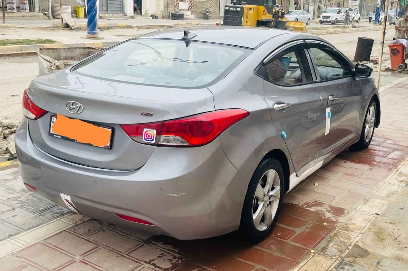 السلام عليكم
#النتر2014_اصل_بانزين
ادوات كصة جنطه
دخول جديد كارتون 
#متوم_شرط_الحاسبه
وكالة بـ اسم المشتري 
تبريد ثلج 
تخم تايرات
كير محرك مكفول
تحكم ستيرن 
السياره جاهزه مال جناي مابيه نقص برغي 
#السعر_48_ورقه_وبيه_مجال
للاتصال//***********
#المكان_ذي_قار_النصر
