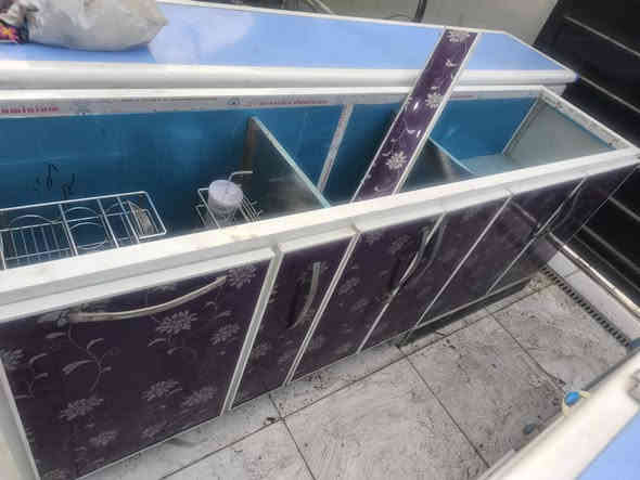 اغراض للبيع
كاونتر كامل عدد ٢  
مراوح عدد ٦ ما مستعملات ع ٢٠ قطعة
مكيف سباك ب١٧٥ نظيف فوول 
بايسكل هيرو ٧٥
مكاني بغداد حي القاهرة  
***********
