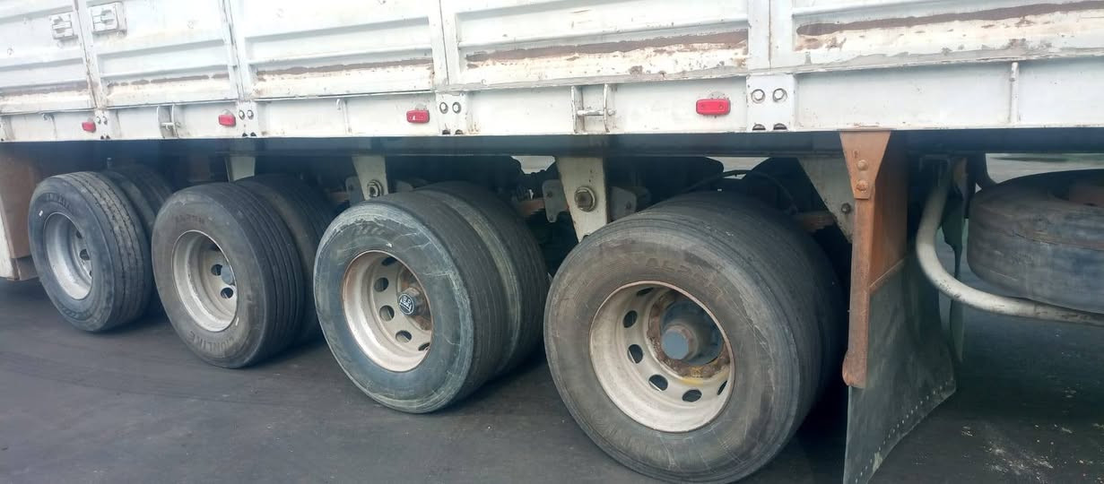 سلام عليكم عربانه حداديه 4محاور البيع***********
