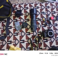 كاميرا نيكون 5200 مع ملحقاتهاا.. 1-بدي نيكون 5200 2- رامات128 +8 gb ال...