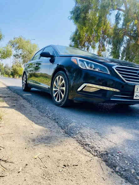 السلام عليكم هونداي سوناتا 2016 اسود ملكي
ماشيه 140
مواصفات 
شاشه 
كامره 
تحكم ستيرن 
ثلاث انظمه قياده 
بدون حادث فقط بنيد مبدل اصلي مال الشركة
 سياره جاهزه بدون نقص 
مكانها الديوانية قضاء عفك
السعر 117 $ وبيها مجال
رقمي ***********
