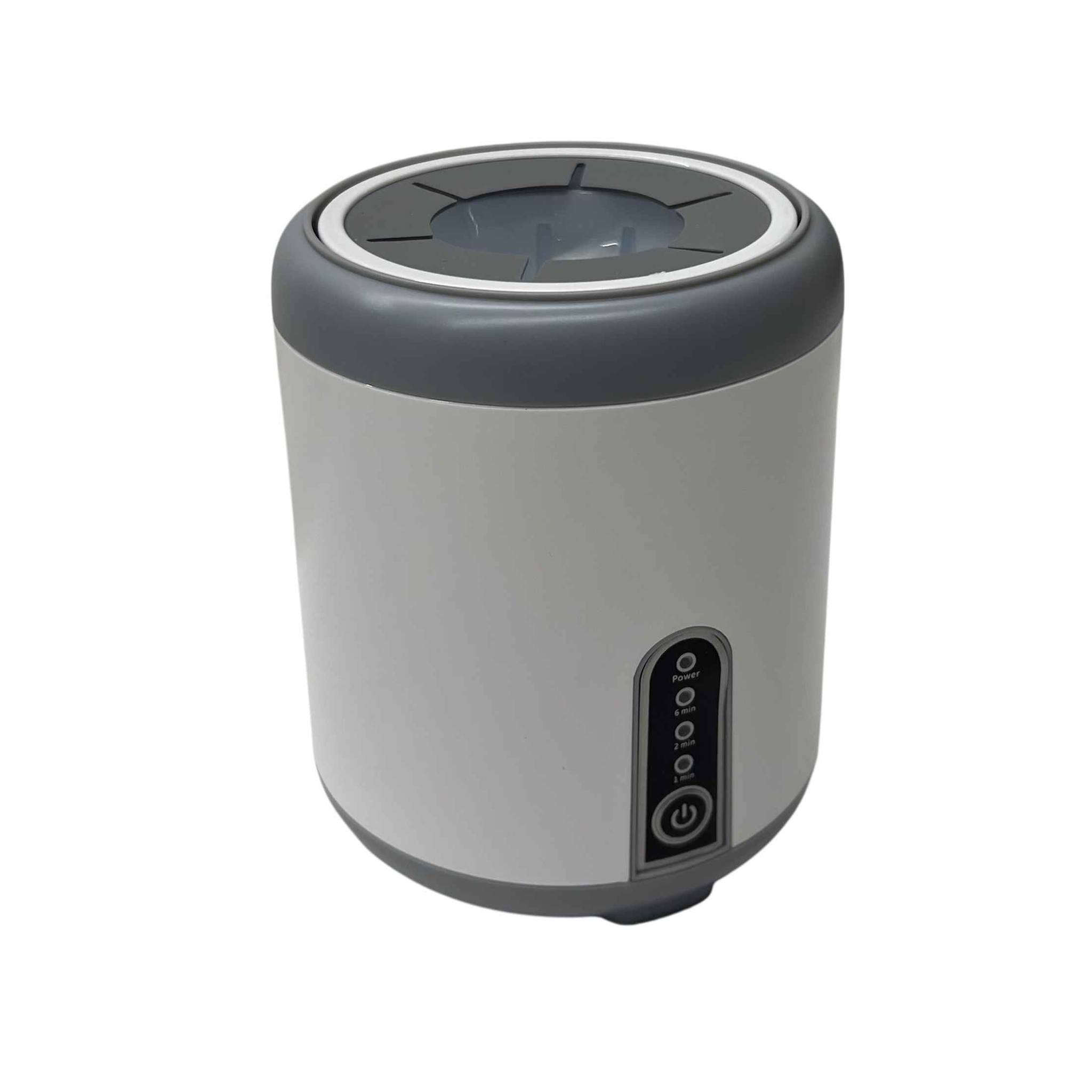 خلاط زجاجات الأطفال الكهربائي الأوتوماتيكي: 

الحل الذكي للآباء المشغولين

قدمي لطفلك الحليب المثالي في كل مرة مع هذا الخلاط الكهربائي الأوتوماتيكي والمبتكر.

تم تصميم هذا الجهاز لجعل مهمة تحضير زجاجات الحليب أسهل وأسرع، مما يمنحك المزيد من الوقت الثمين لتهدئة طفلك الجائع.

خلط متساوٍ وناعم: يضمن تقنية الخلط الفعالة إذابة مسحوق الحليب تمامًا في الماء، مما يقلل بشكل كبير من تكون الفقاعات والتكتلات. هذا يساعد على منع انتفاخ البطن أو بصق الحليب، مما يضمن راحة هضمية أفضل لطفلك.

تشغيل سهل بزر واحد: يتميز الجهاز بتحكم ذكي وبسيط بزر واحد، مما يجعله سهل الاستخدام حتى لكبار السن.

محمول ومريح: بفضل تصميمه الصغير وواجهة شحن Type-C، يمكنك حمله واستخدامه في أي مكان، سواء في المنزل أو أثناء السفر. يحتوي على بطارية ليثيوم مدمجة بسعة 1200 مللي أمبير يمكن أن تدوم لعدة أيام بشحنة واحدة.

تصميم آمن ومتعدد الاستخدامات: مصنوع من مواد ABS آمنة وصديقة للبيئة، ويحتوي على فتحة سيليكون مرنة تناسب زجاجات الأطفال ذات الأشكال والأحجام المختلفة (بقطر يتراوح بين 53 إلى 75 ملم).

ضوضاء منخفضة: بفضل قاعدة الشفط المضادة للانزلاق، يمكن تثبيته بإحكام على سطح الطاولة، مما يقلل الضوضاء (إلى أقل من 40 ديسيبل) ولن يوقظ طفلك النائم.

متعدد الأغراض: بالإضافة إلى حليب الأطفال، يمكن استخدامه لخلط القهوة أو المشروبات الأخرى، مما يجعله هدية مثالية للآباء والأصدقاء في أي مناسبة.

سعة البطارية 1200 مللي أمبير

جهد الشحن 5 فولت=

الجهد المقدر 3.7 فولت =

هذا المنتج هو مساعد رائع للآباء الجدد، حيث يوفر طريقة ذكية وصحية وعملية لتحضير حليب الأطفال بسرعة وفعالية. بغداد, العراق


**إذا كنت صاحب هذا الإعلان وتريد حذفه لأي سبب، رجاءا أرسل رسالة إلى الدعم الفني**