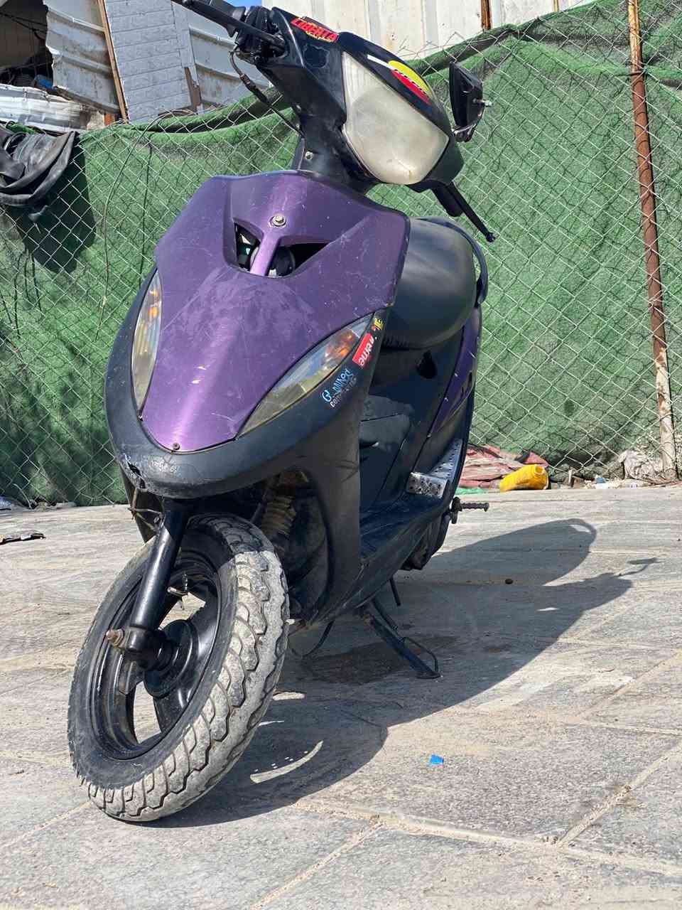 ماكس عدله دراجه مكينه بلاديه 49 سلف بلادي شغاله كلهه مابيهه اي نقص لايت زنون اشاير شغاله سلف وهندر كفرلت اربع ولفات قالنصه رياضي اوراقهه موجوده السعر 450 وبيهه مجال مكاني بغداد حي لاعلام الشراي يتصل راعي الدراجه ***********
