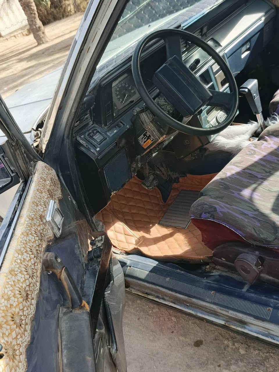 سلام عليكم سوبر ٨٥  سياره حلوه وجاهزه رقم نينوه راعيه موجود مكينه وكير خير من الله والسعر ٢٢ وبيه مجال مكاني سوق الشيوخ ‏‪***********‬‏
