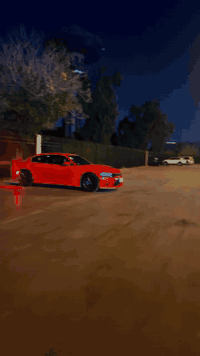 السلام عليكم
جارجر موديل 2019  Gt خليجي وكالة هارلم 
محرك 3600
لون برتقالي مميز 
سلايد
كشن كهرباء
شاشة كبيره
ويل 20 تخم تاير جديد
مراية داخلية عاكسة
سوبر تراك باك
بلوتوث حاكية  سستم صوت الباين
لايت زنون بلادي من الوكالة
كشنات جلد
دكمة sport
شفتات ستيرن
السيارة بيهه طخه بالباب الخلفي.. وpdr شبر بين الباب والجاملغ الامامي
السعر 26500$
العنوان بغداد
***********
