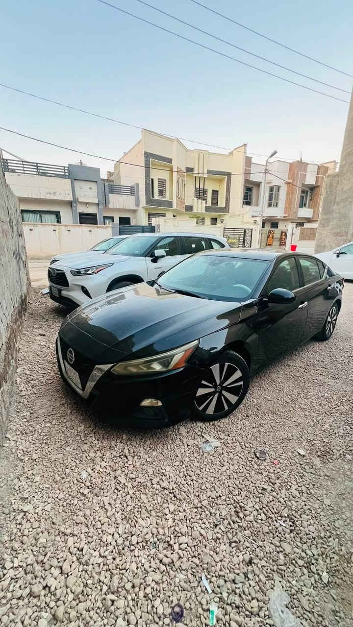 التيما ٢٠٢٠  sl
جاملغ وبنيد تعديل خشم الشاصي والصوره يمك 
بيها مشكله بالمعدل الرون يتذبذب ابيع كير تعبان 

السعر قفللل ٩٨ 

والسياره بالحله ***********

