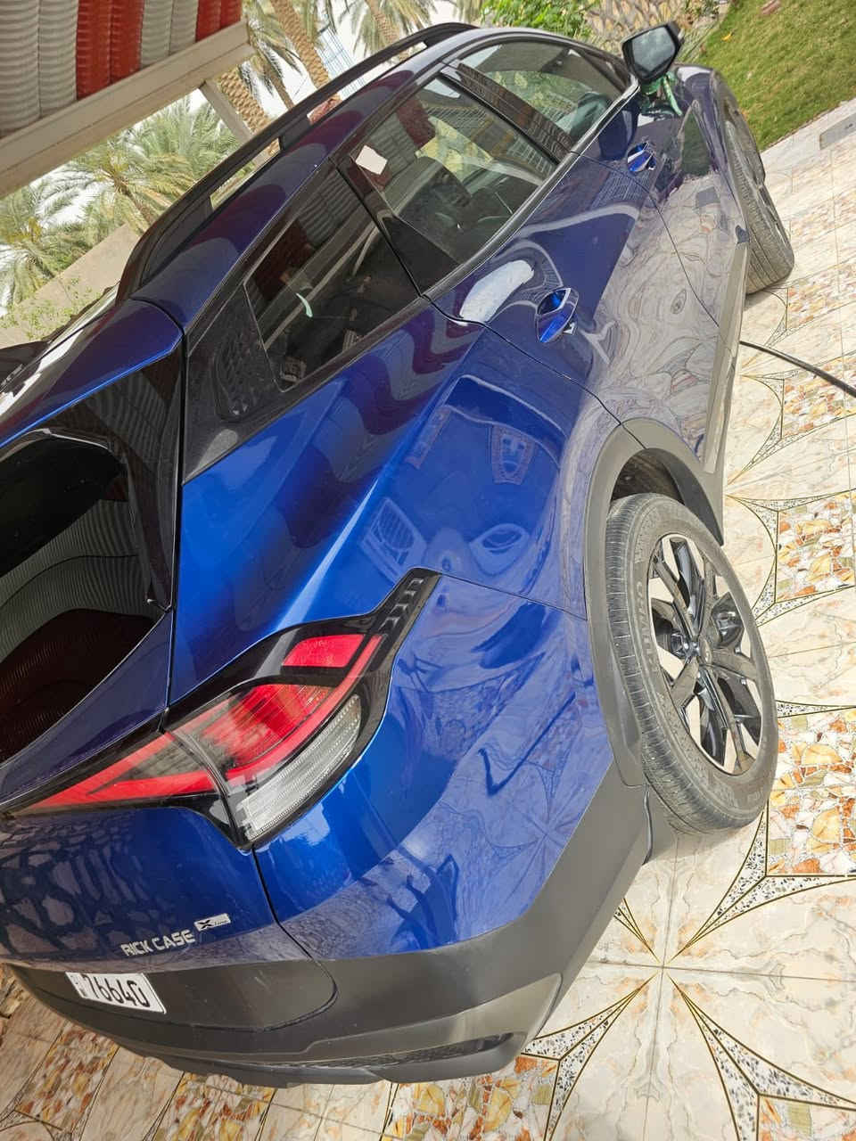 كيا سبورتج 2023 
وارد امريكي 🇱🇷
رقم بغداد انكليزي باسمي 
- ماشيه 20 mile
- محرك 2500
- بصمة ابواب وتشغيل 
- تشغيل عن بعد
- اشاير بالمري
- كشنات جلد 
 - اوتو هولد
- قيادة ذاتيه
- وضعيات قياده ( ايكو - نورمال -سبورت )
- رادار امامي وخلفي توقف ذاتي
- رادار جانبي
- حساسات امامي و خلفيه 
❌حادثها جاملغ الامامي وبنيد  ورقم شاصي مرفق بالصور 
رقم الشاصي :5XYk6CAF5pG098121 
مكان السيارة بابل : المركز  
السعر المطلوب :220 $ وبيها مجال للشراي 
تفاصيل  اتصال 📞📱: *********** و ***********. 

تنويه:
الصفحة وسيط فقط بين البائع والمشتري، ولا تتحمل أي مسؤولية عن السيارة أو تفاصيل البيع.
المسؤولية كاملة تقع على الطرفين.
