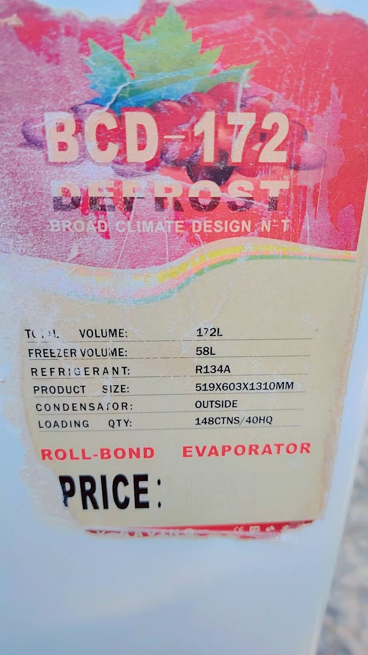 ثلاجه للبييع 
السعر 100
مكان دولاب


**إذا كنت صاحب هذا الإعلان وتريد حذفه لأي سبب، رجاءا أرسل رسالة إلى الدعم الفني**